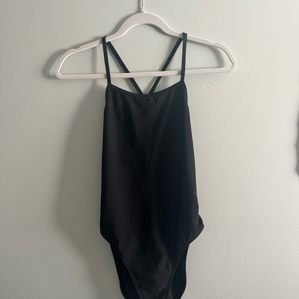 Jolyn Clothing Black One Piece Swimwear Sleek Design